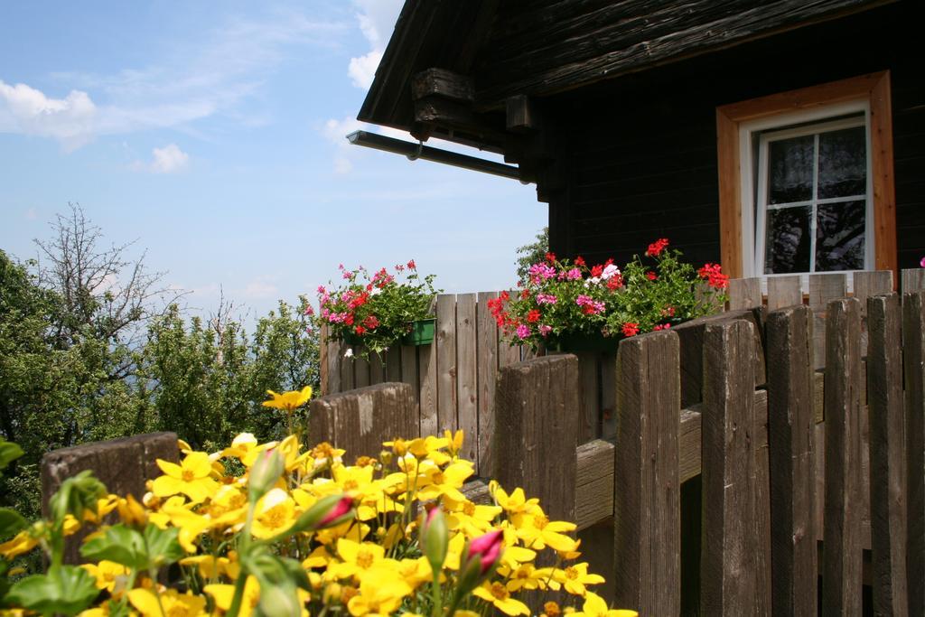 Ferienhaus Legat - Ein Platz Zum Traumen Hotel Pongratzen Екстериор снимка